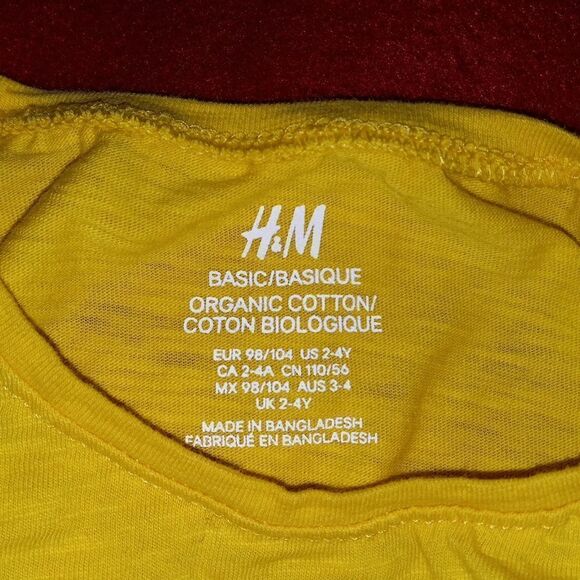 H And M Blouse - Picture 4 of 4